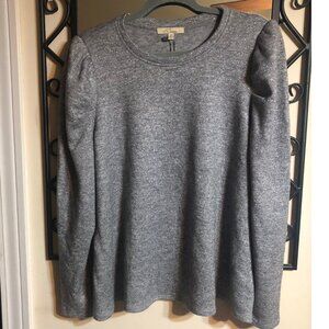 🏷️NWT: Les Serein Sparkly Silver Crewneck sweater - Size 1X